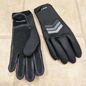 NRS Maverick Gloves Small